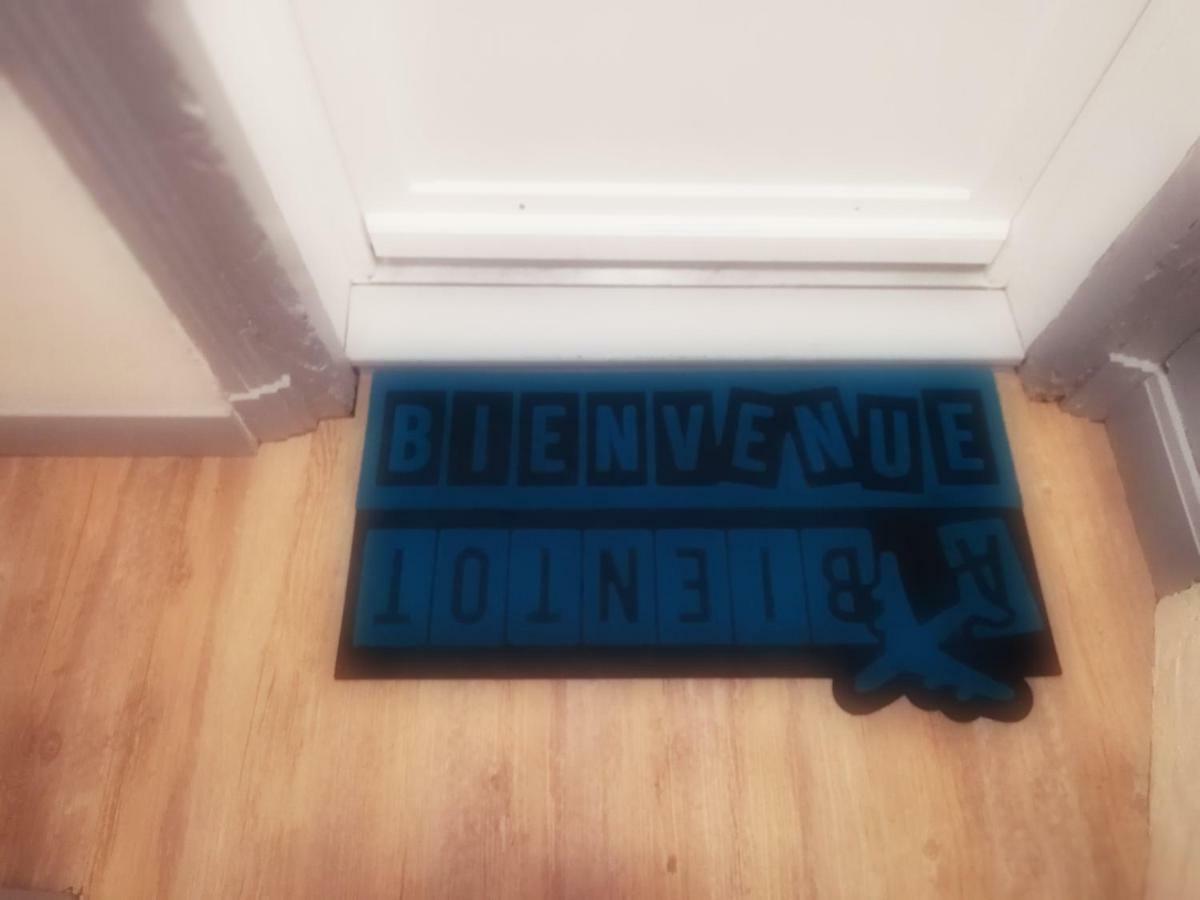 Les Insolites De Champeix Esterno foto